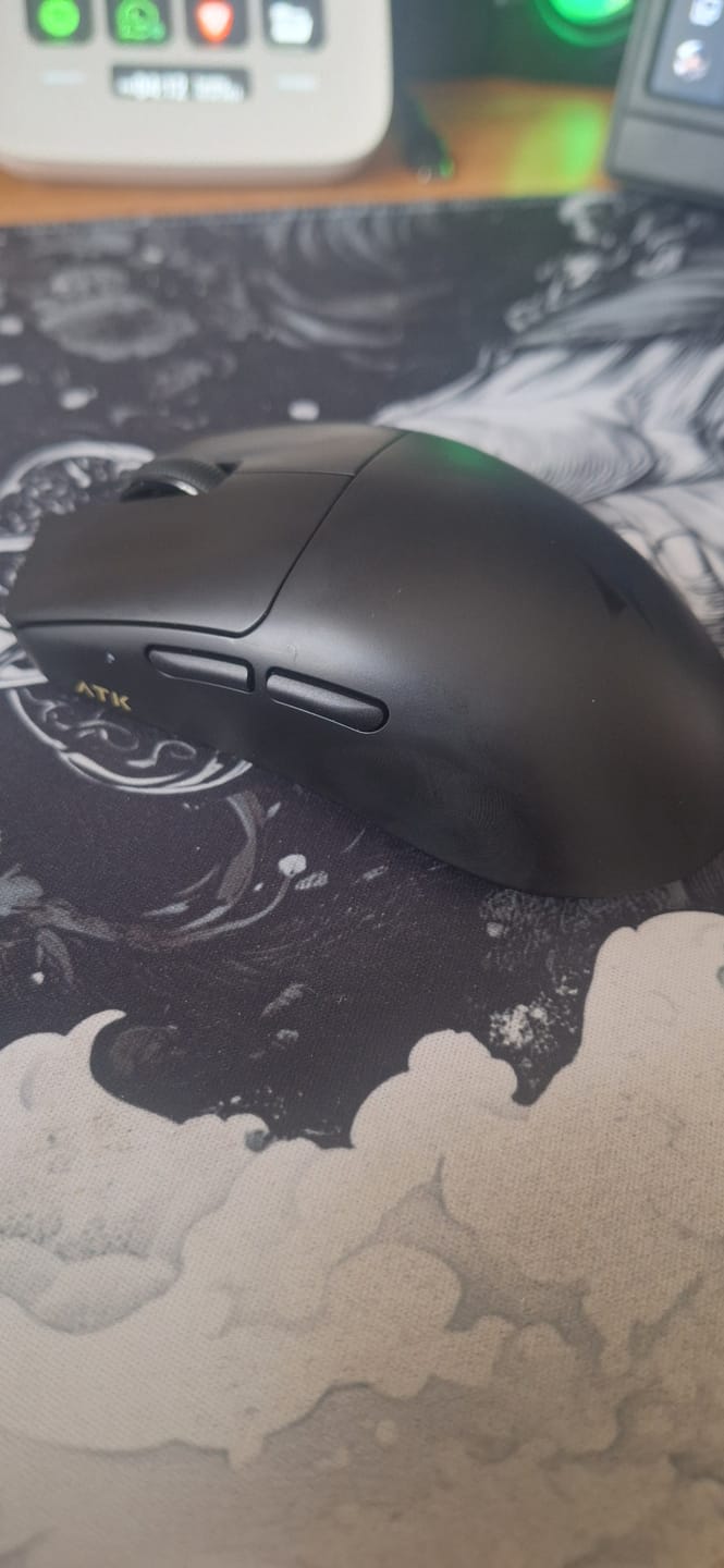 Customer photo review of ATK Blazing Sky F1 V2 Wireless Mouse