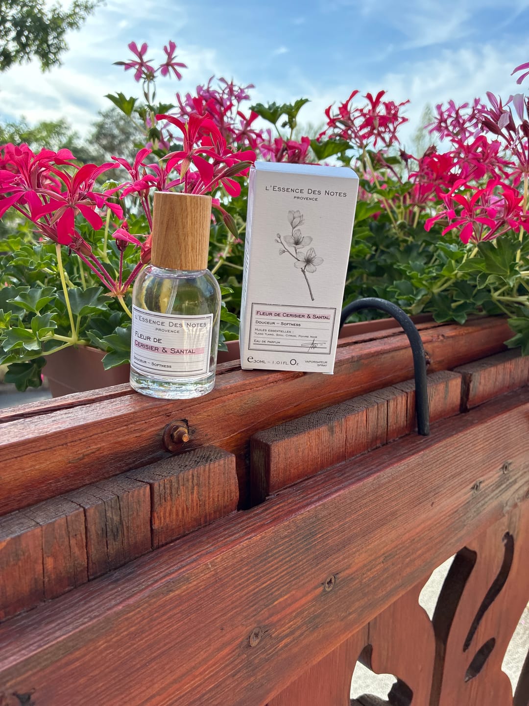 Customer photo review of Fleur de Cerisier & Santal