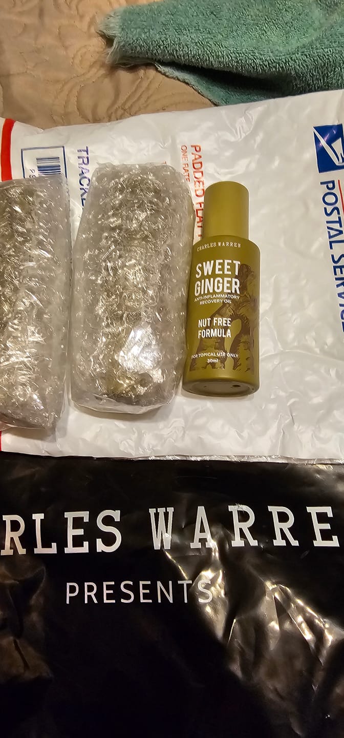 Customer photo review of [Nut-Free] Sweet Ginger Dry Oil for Sensitive Skin