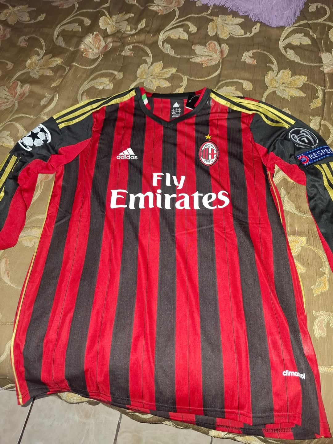 Customer photo review of AC Milan 2013/14 Local