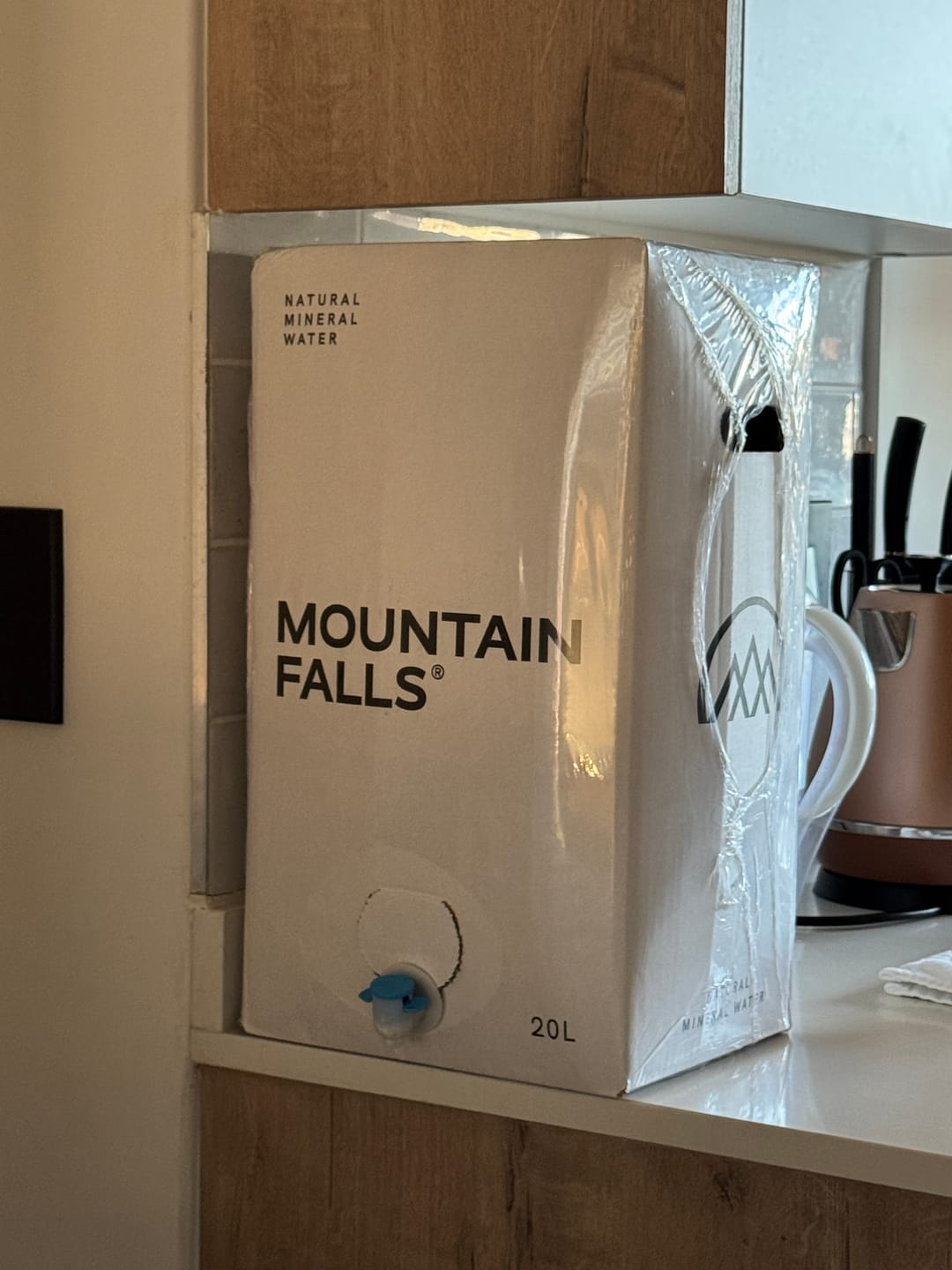 Customer photo review of AcquaBox by Mountain Falls 20L – STILL Mineral Water (on tap Bag-in-Box)
