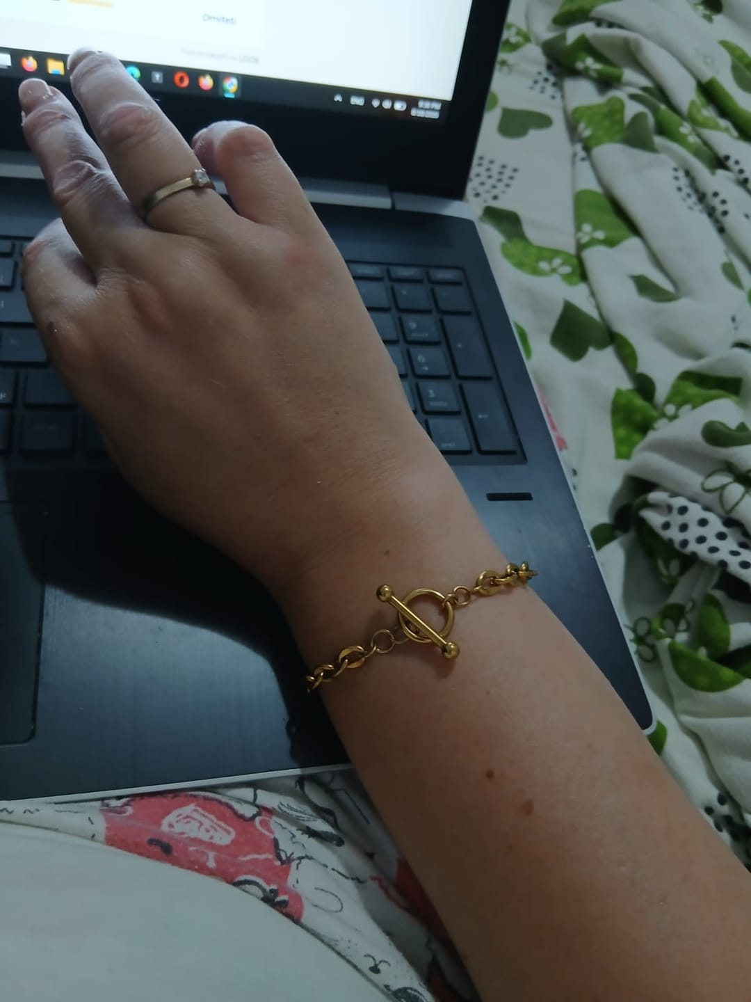 Customer photo review of Bratara Gold Heart - OT