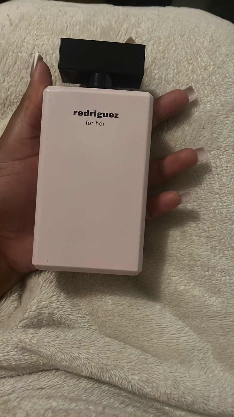 Customer photo review of Redriguez for her 100ml
