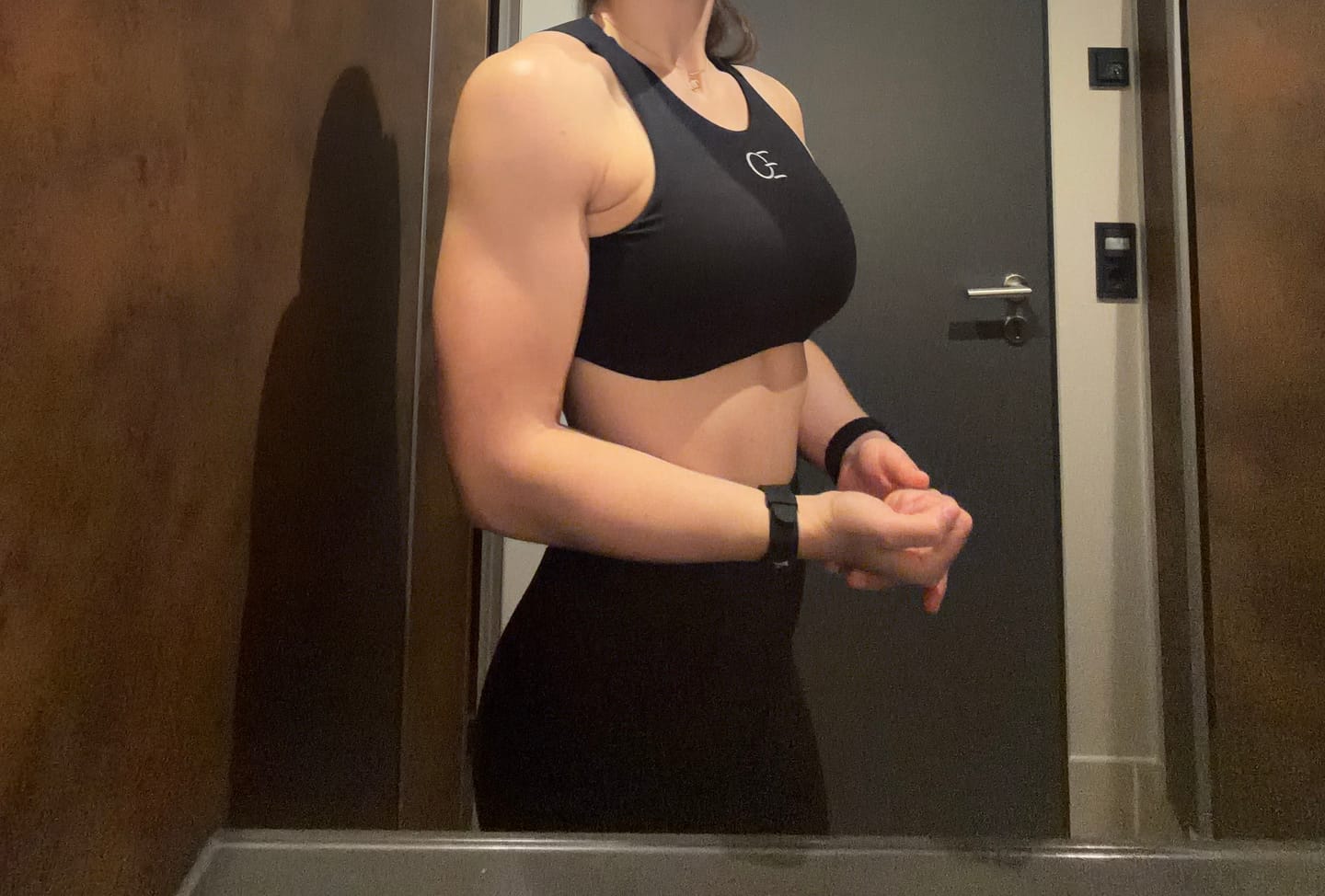 Customer photo review of DAVOMI Open Back Top - Deep Black