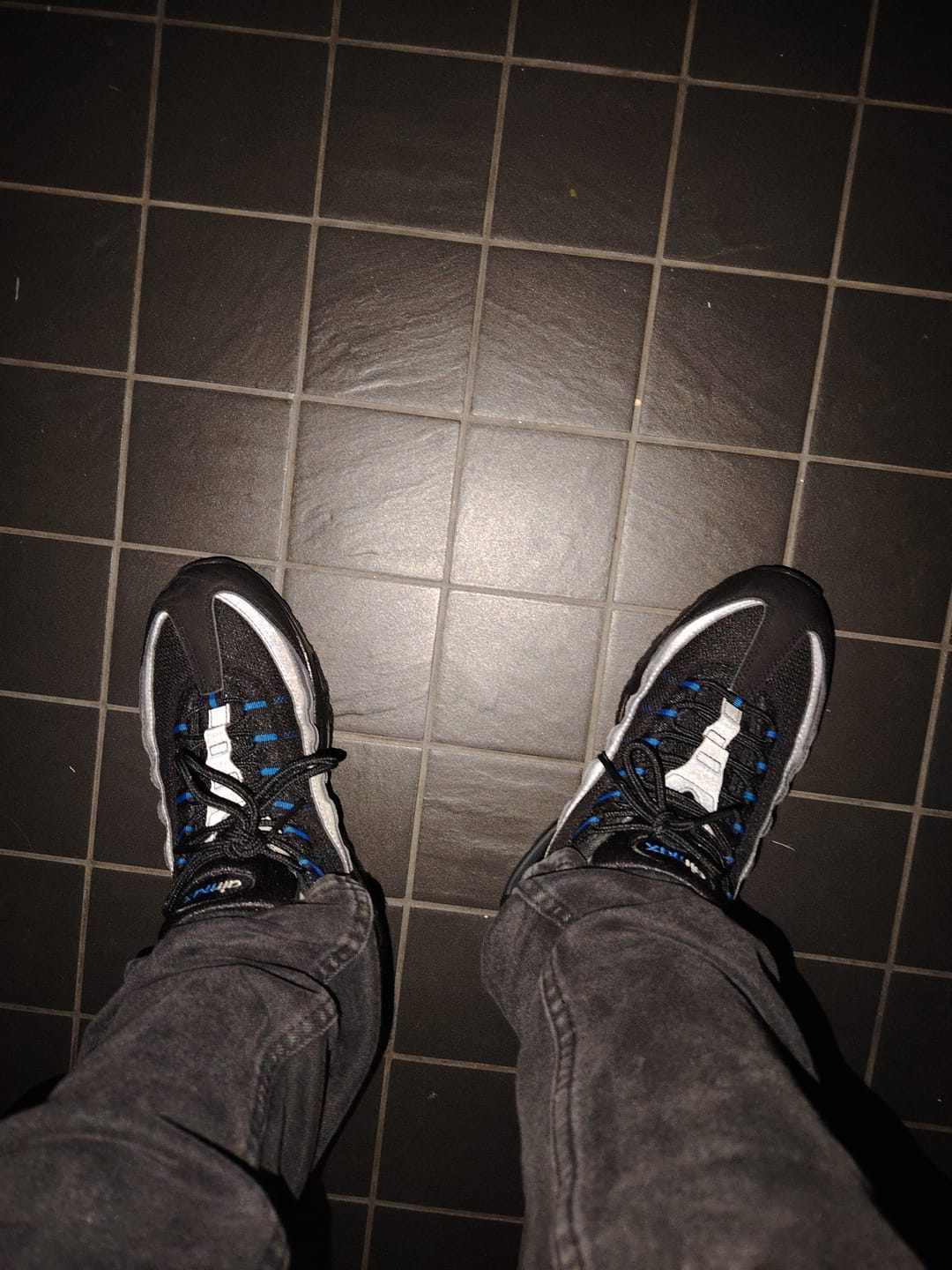 Customer photo review of Nike Air Max 95 Big Bubble Black Game Royal