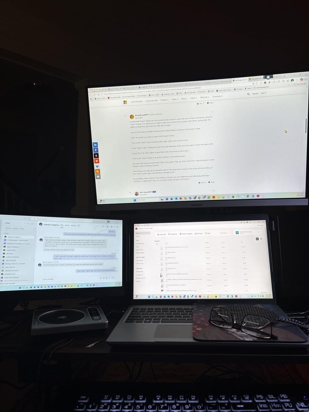 Customer photo review of 2-in-1 Laptop & Monitor Desk Mount