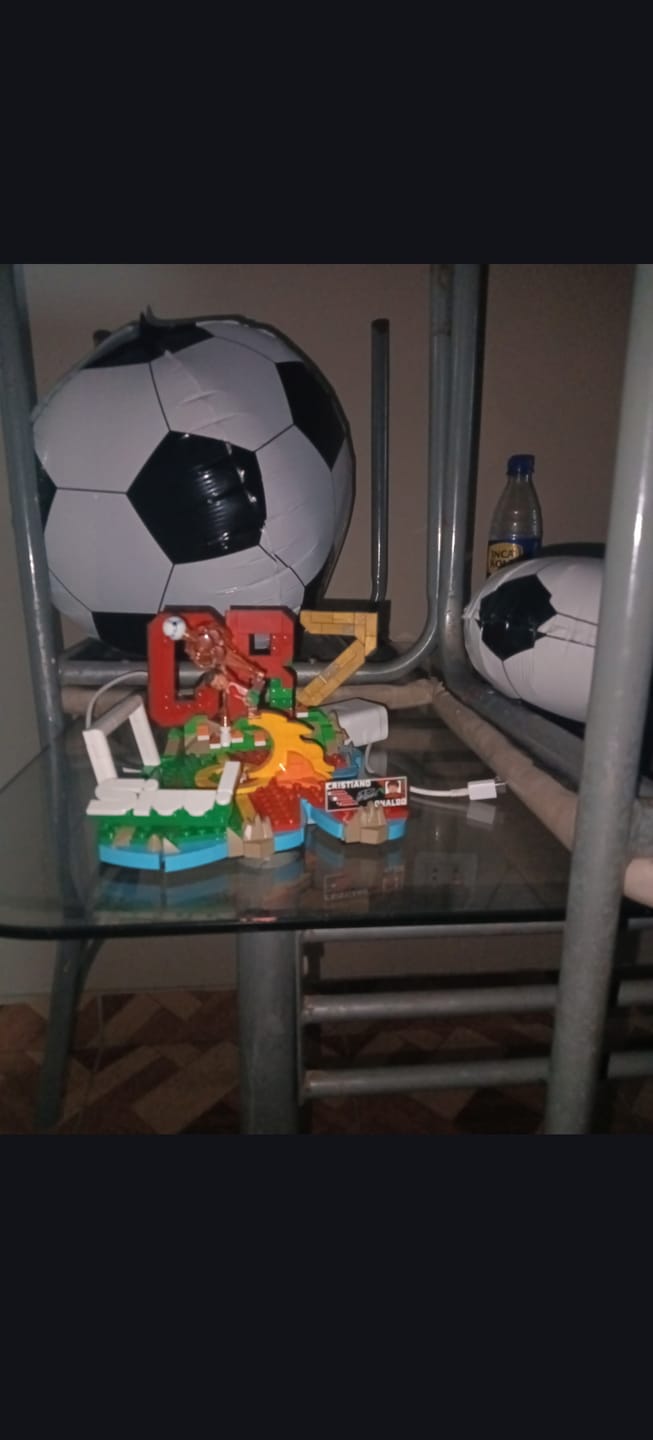 Customer photo review of Cristiano Ronaldo: Fenómenos del Fútbol