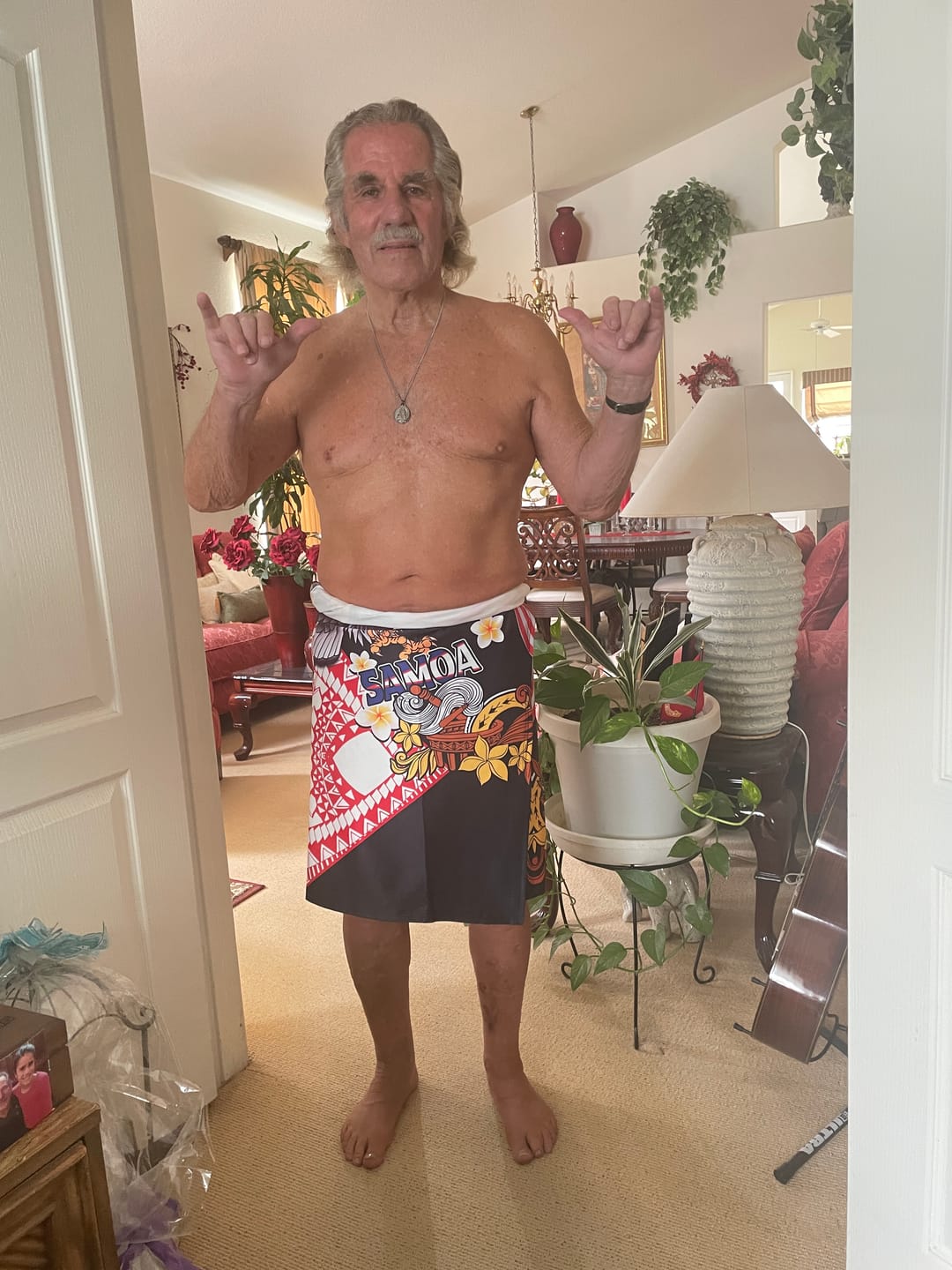 Customer photo review of United States and American Samoa Together Lavalava Bald Eagle and Polynesian Traditional Culture with Plumeria LT03