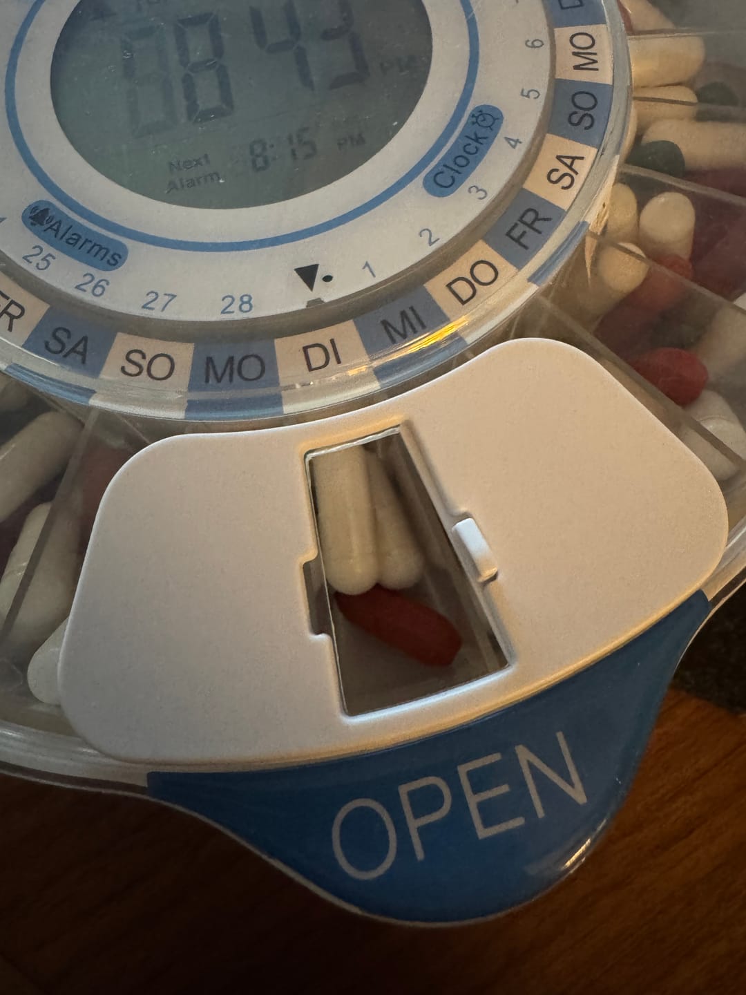 Customer photo review of Memio Go - Smarter Medikamentenspender mit App, Sprach-Erinnerung