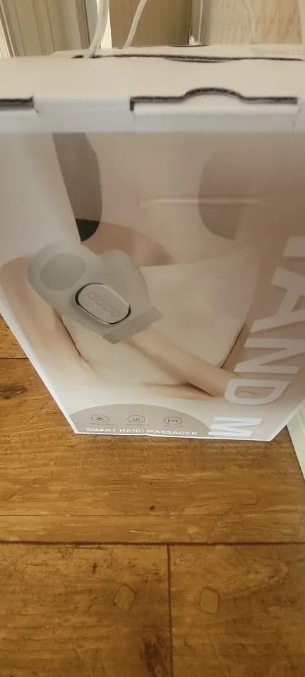 Customer photo review of Massagehandschuh – Kompression & Wärme für deine Hände