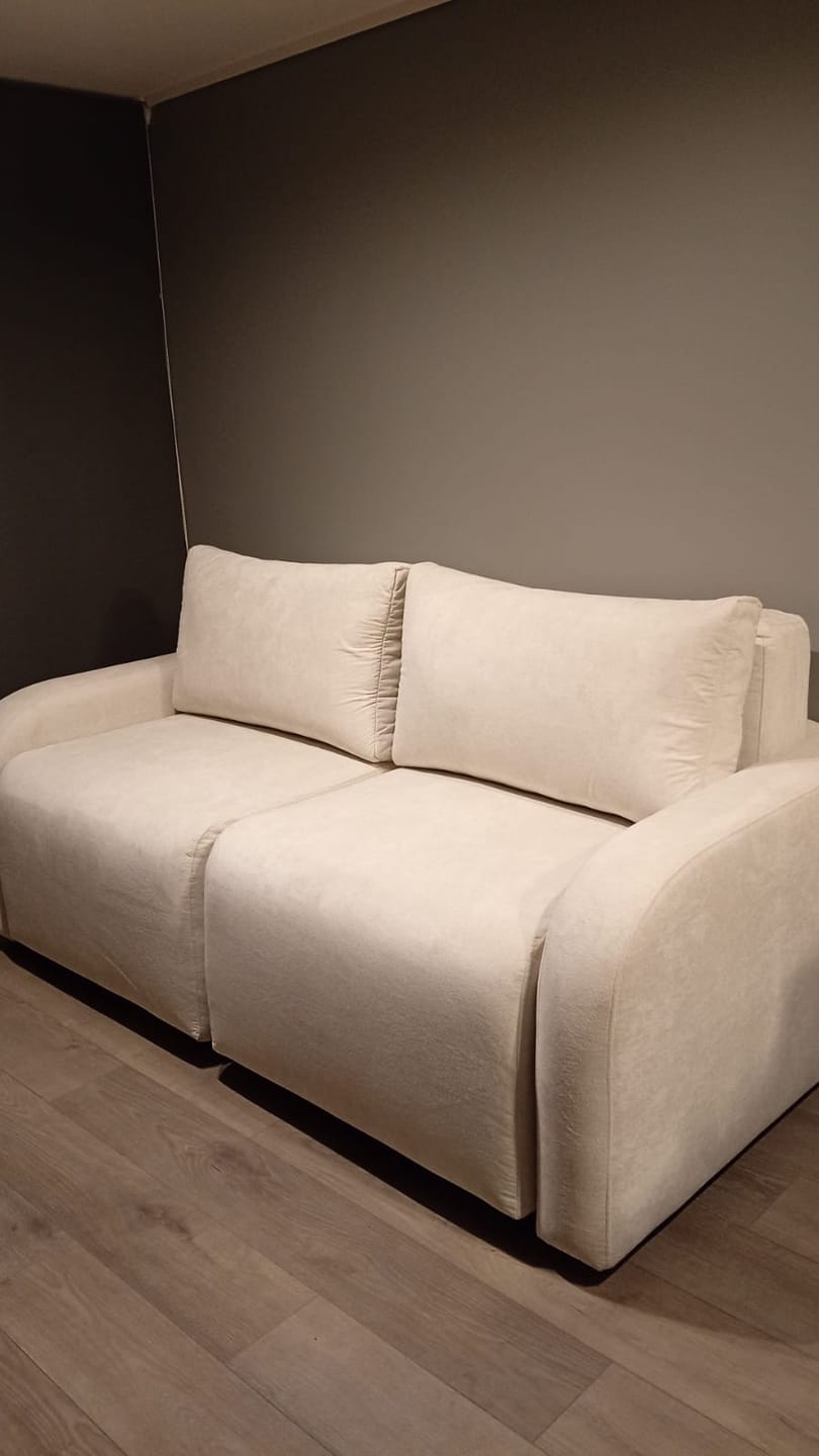 Customer photo review of Sofá cama Verona