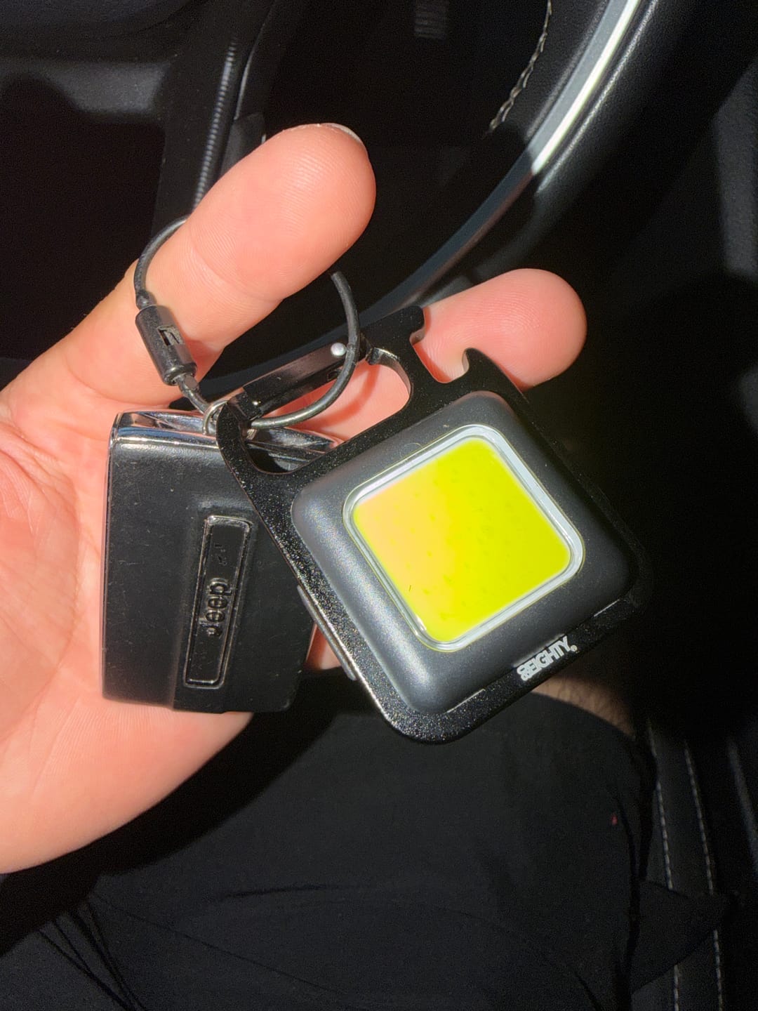 Customer photo review of 80Eighty® Mini 3-1 Flashlight Keychain
