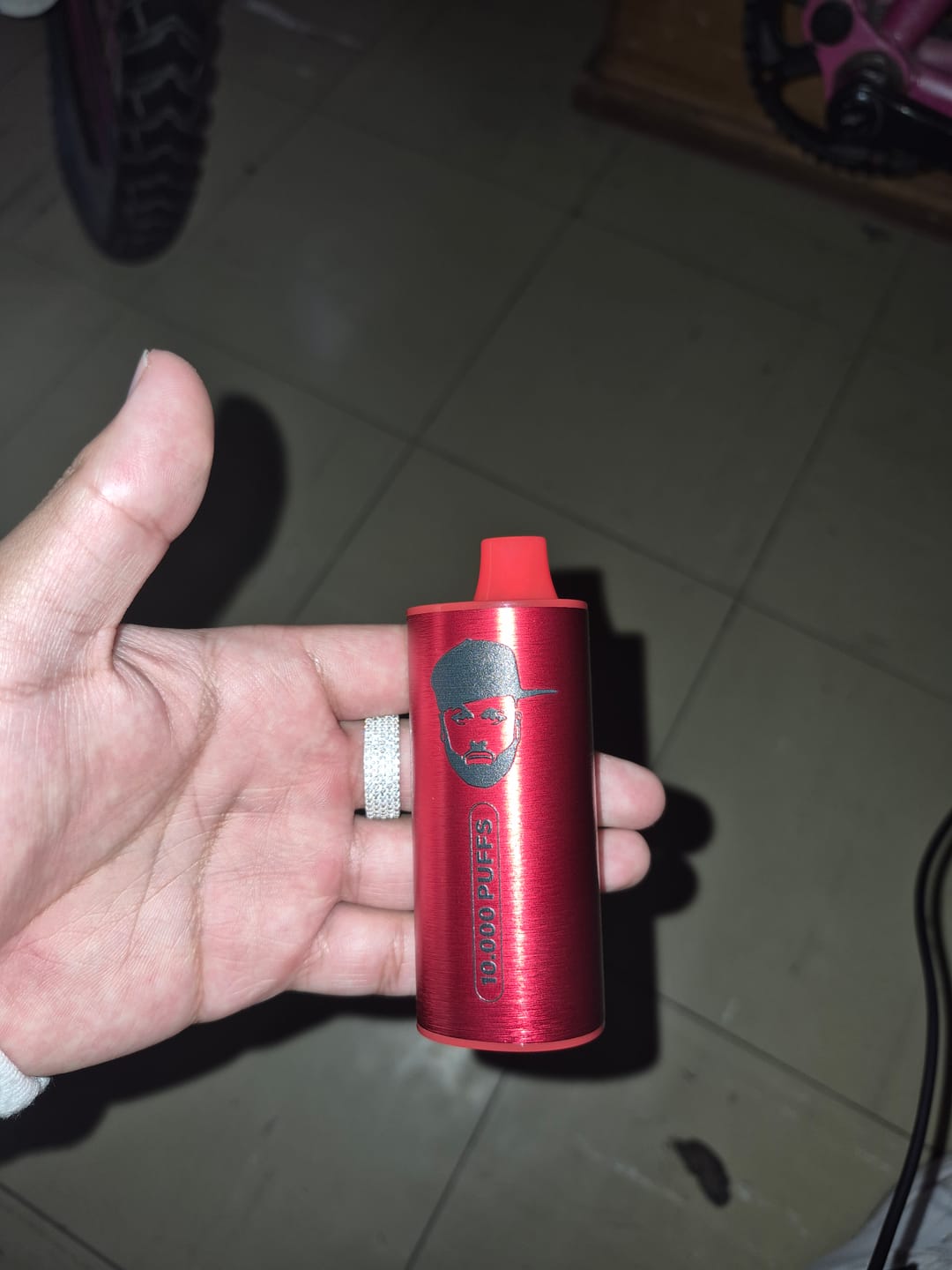 Customer photo review of Nicky Jam x Fume - 10,000 puffs
