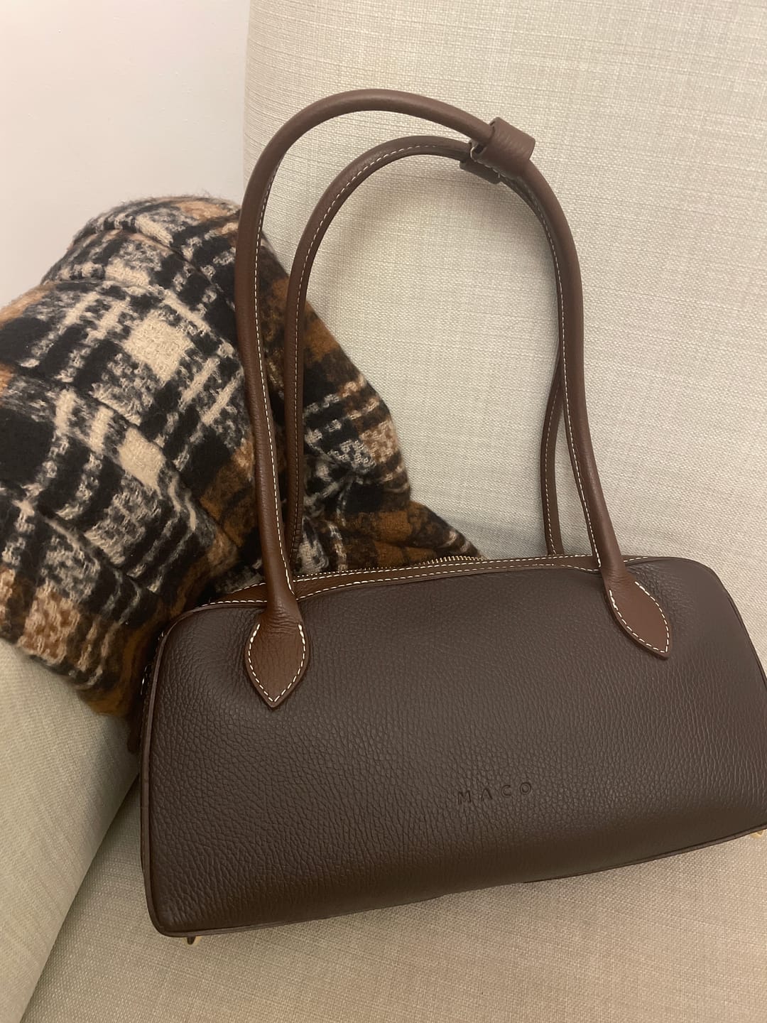 Customer photo review of Cartera Baguette Moro