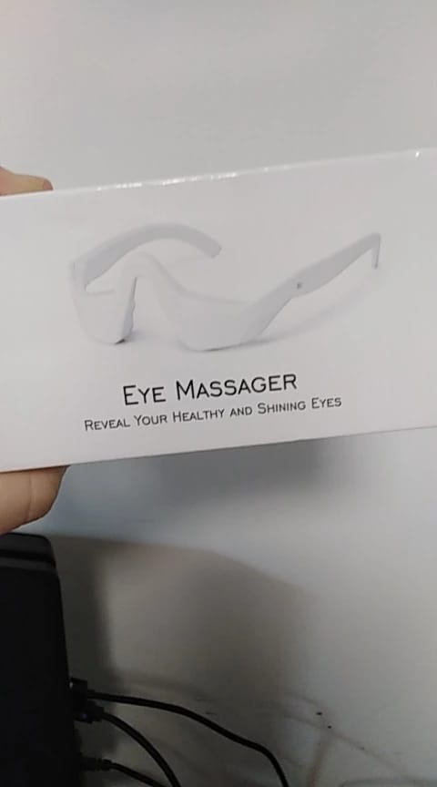 Customer photo review of Puffy Eye Massager Glasses