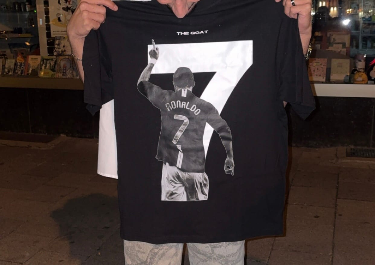 Customer photo review of CRISTIANO RONALDO V2 BACKPRINT TEE