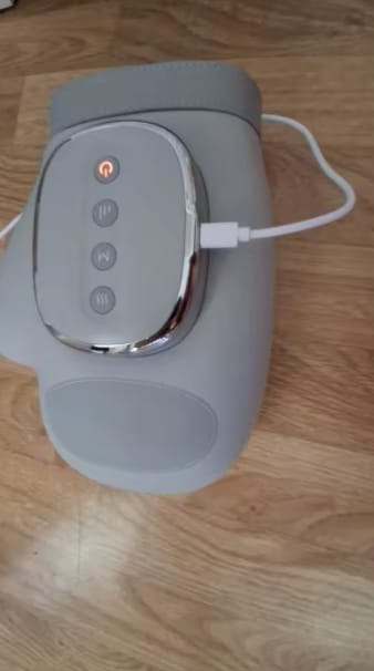 Customer photo review of Massagehandschuh – Kompression & Wärme für deine Hände