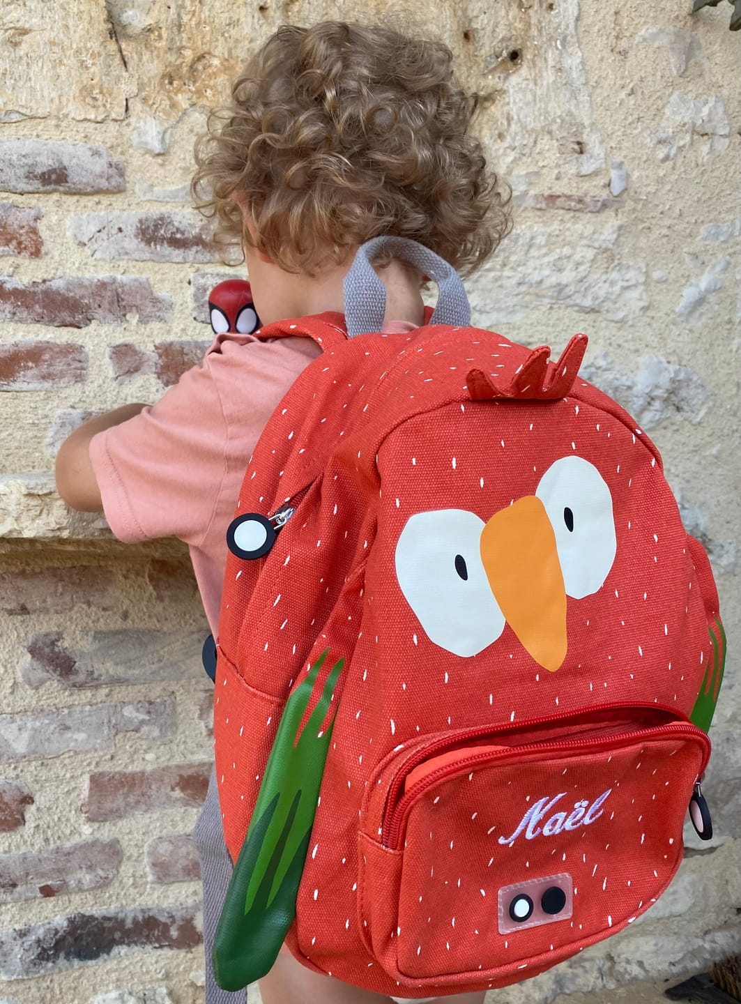 Customer photo review of Sac à dos maternelle personnalisé Trixie - Perroquet