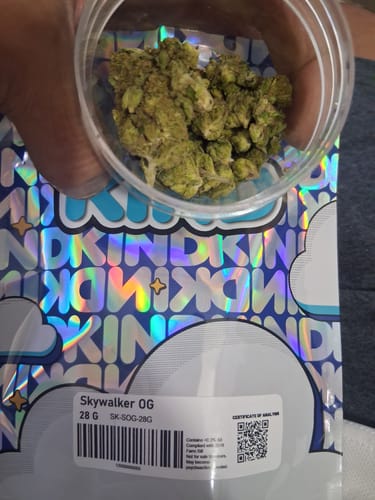 Skywalker OG - 28 Grams - Indica photo review
