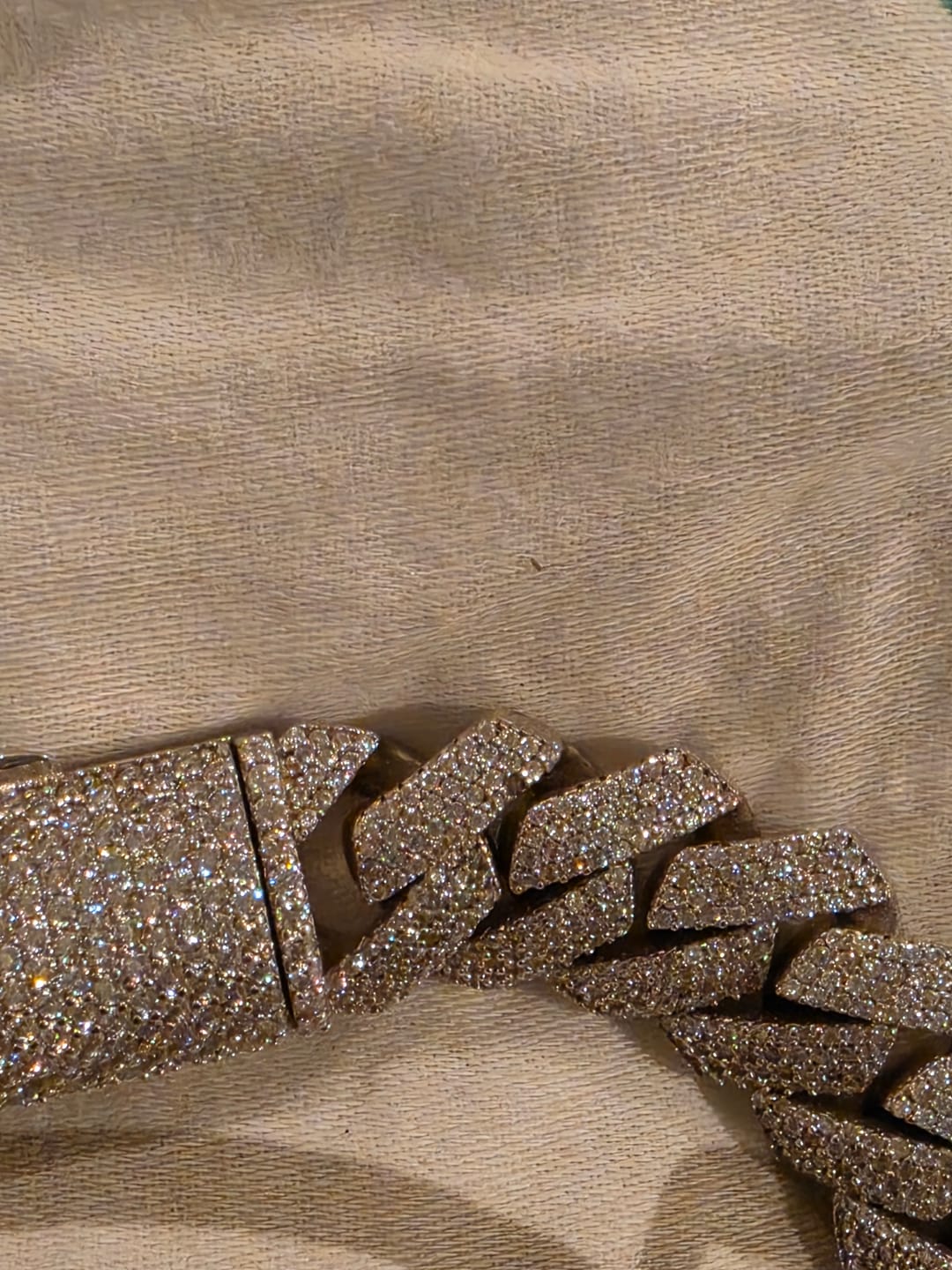 Customer photo review of Moissanite Cuban Link Chain 14K Gold (ALL SIZES)