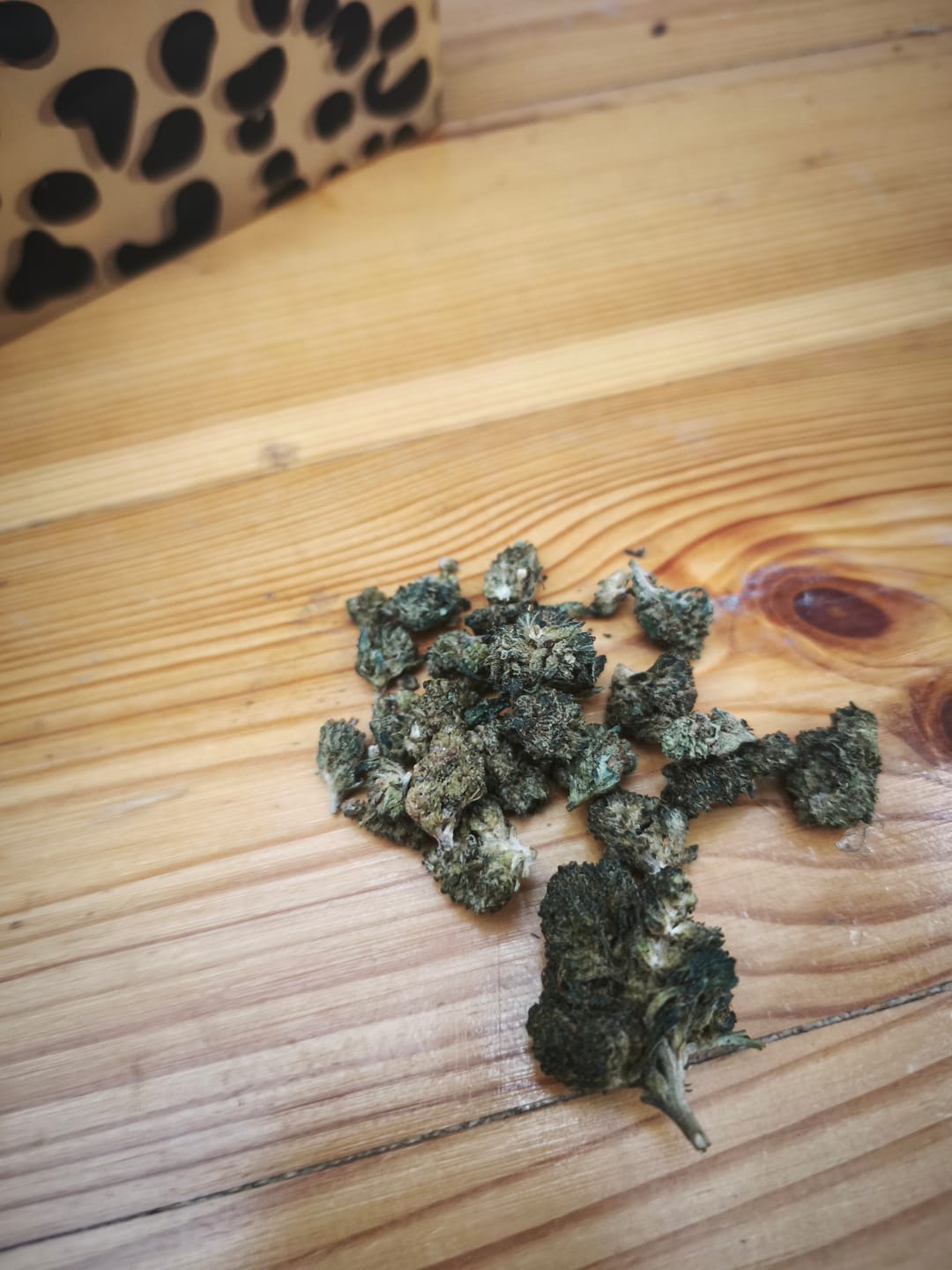 Customer photo review of Super Silver Haze Popcorn