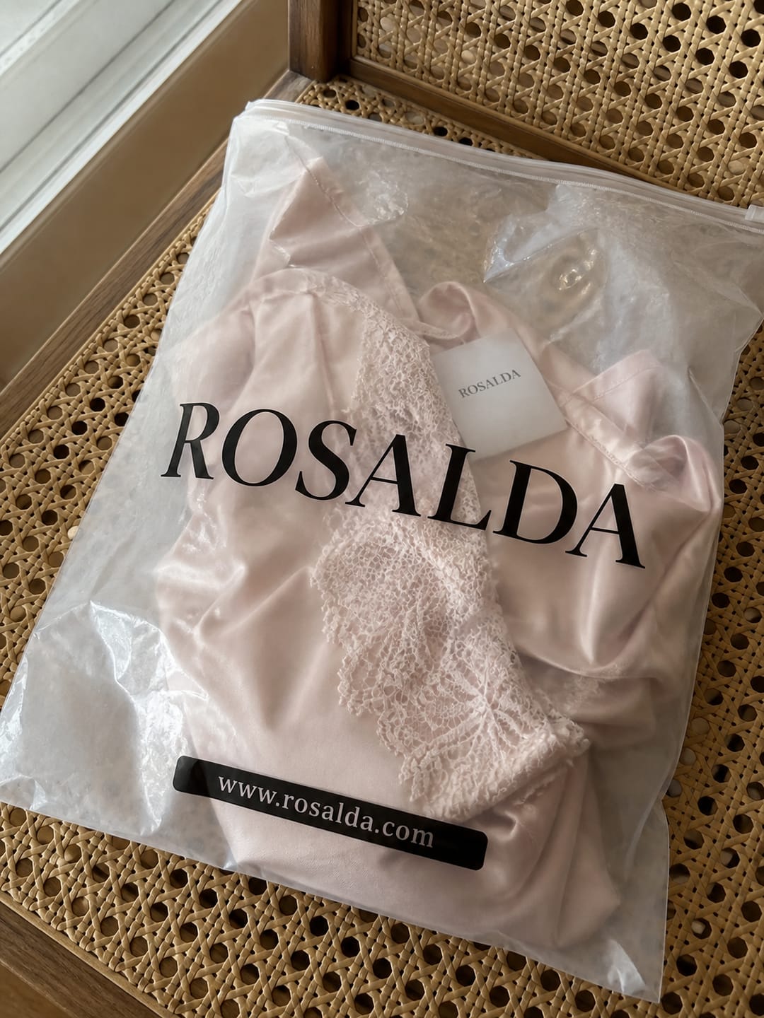Customer photo review of Işıltılı İnci Kolye Gümüş Renk Zarif Tasarım