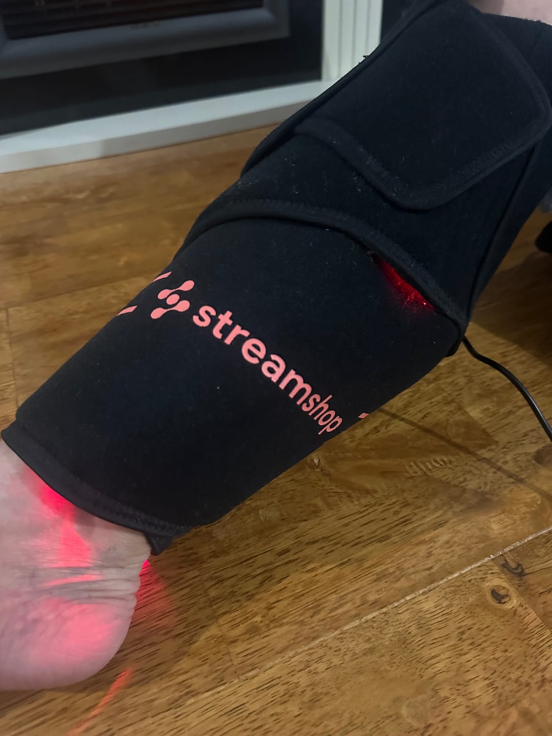 Customer photo review of Red Light Therapy Belt With 1064nm Laser
