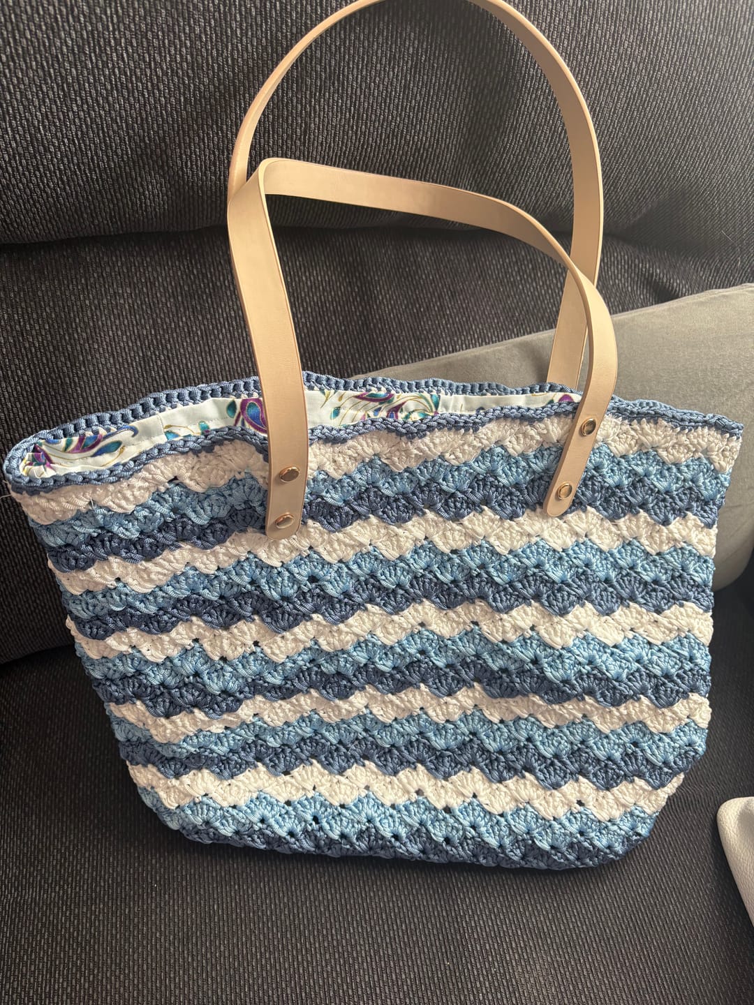 Customer photo review of Seabreaze Wave Tote Crochet Kit