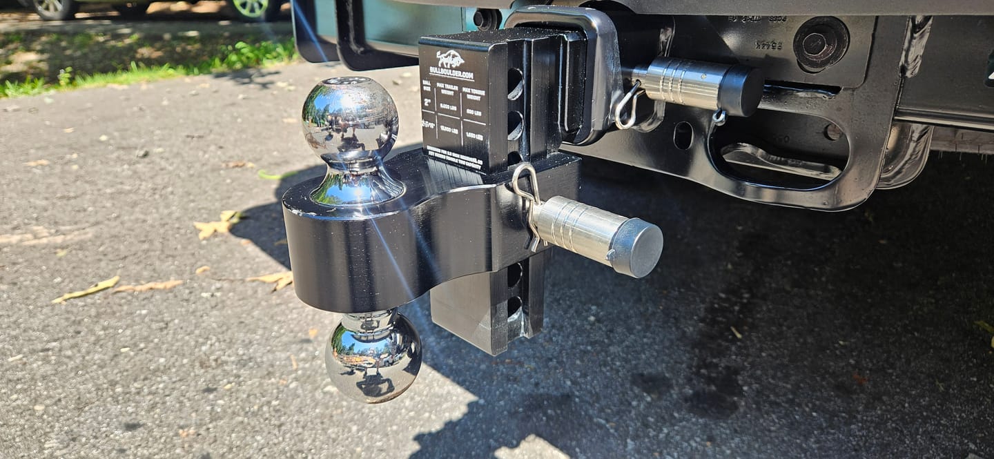 Customer photo review of BullBoulder Drop Hitch