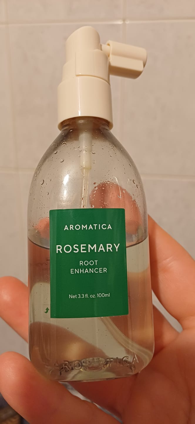 Customer photo review of Toniks matu sakņu stiprināšanai ar rozmarīnu AROMATICA Rosemary Root Enhancer