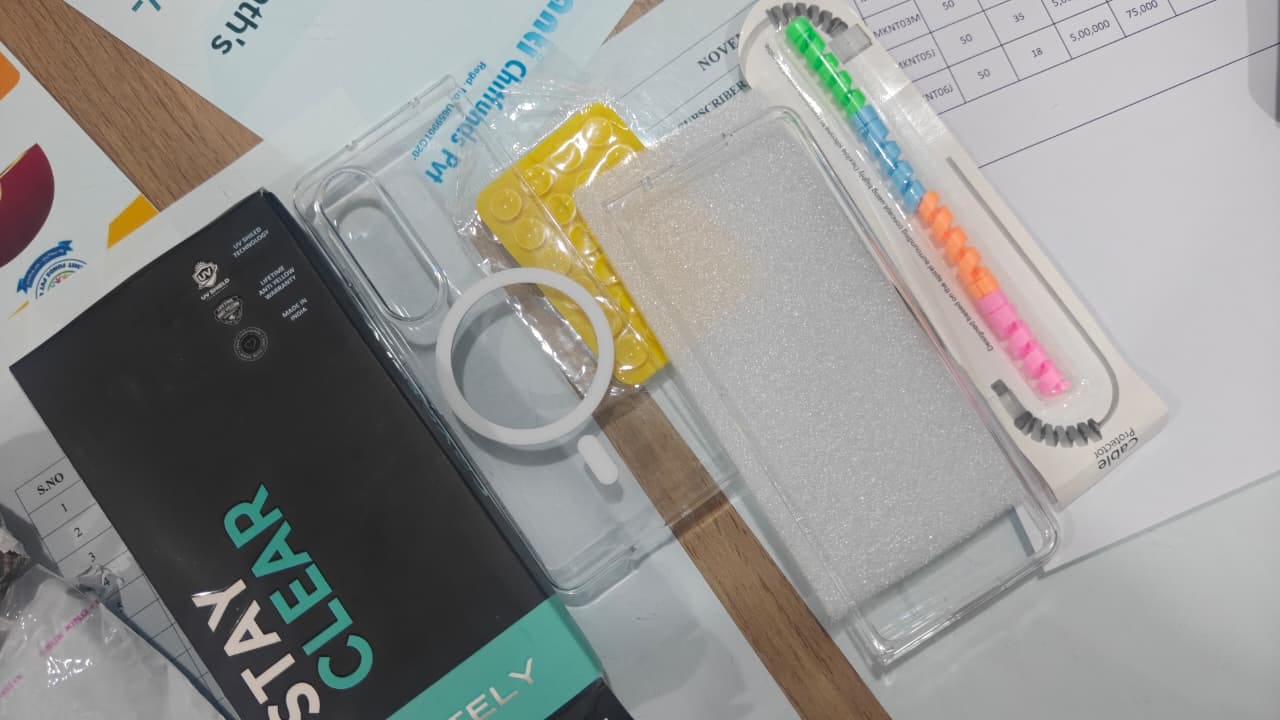 Customer photo review of Samsung  Galaxy Z Fold7 - Anti Yellow MagSafe Clear Case