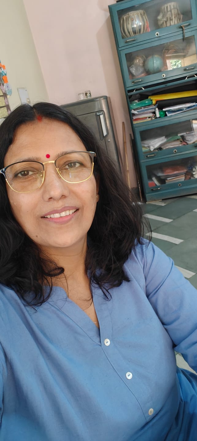 Customer photo review of Women English Blue Airy Linen Long Kurta