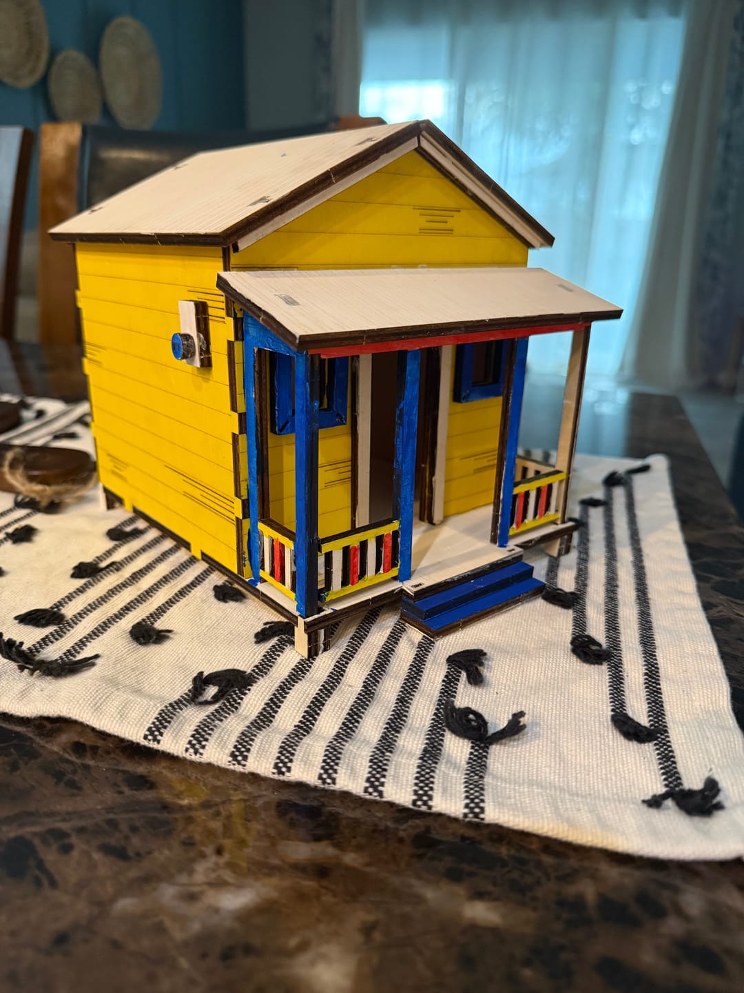 Customer photo review of La Casita de Campo - Modelo Alegría | Manualidad con Pinturas