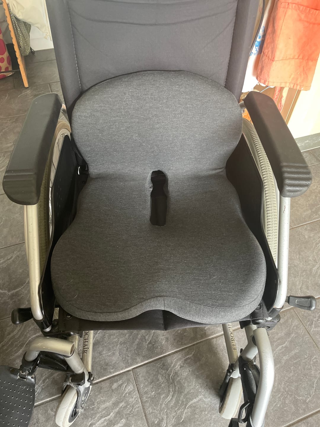 Customer photo review of Vysera ErgoDuo Ergonomisches Sitzkissen