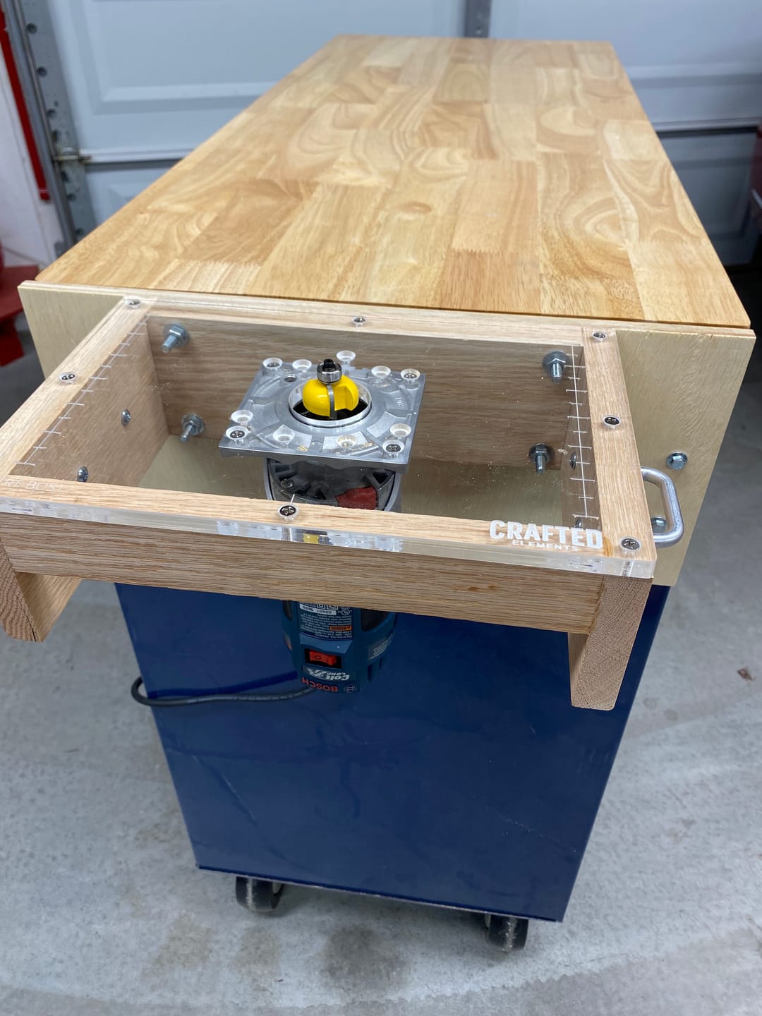 Customer photo review of Bosch Colt (PR10E/PR20EVS/GKF125CEN/GKF18V-25N/GLF18V-8) Palm/Trim Router Table Plate