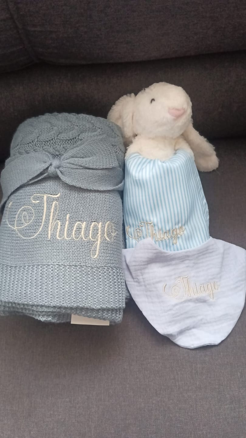 Customer photo review of Teether Elefante