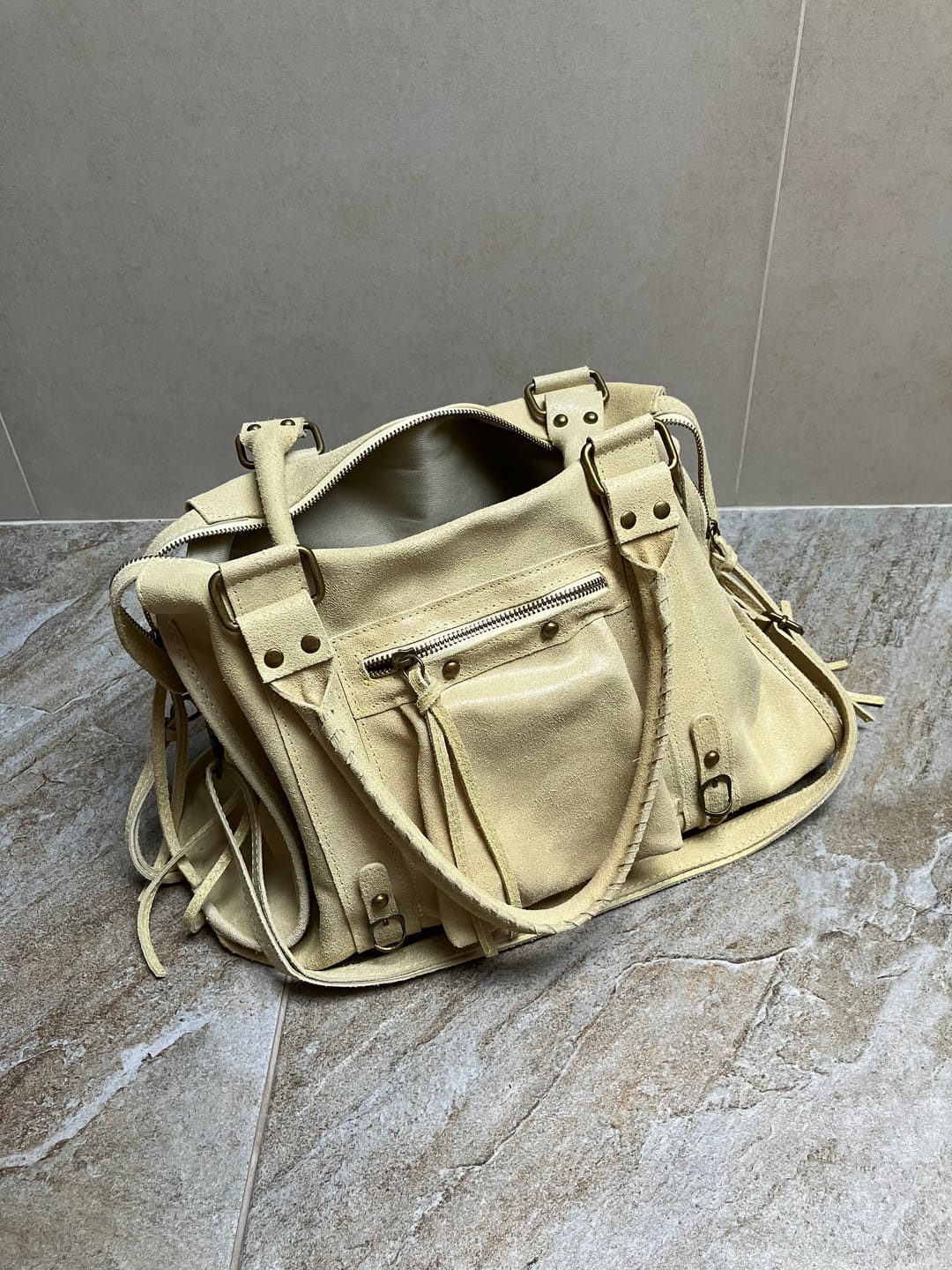 Customer photo review of It girl bag butter yellow