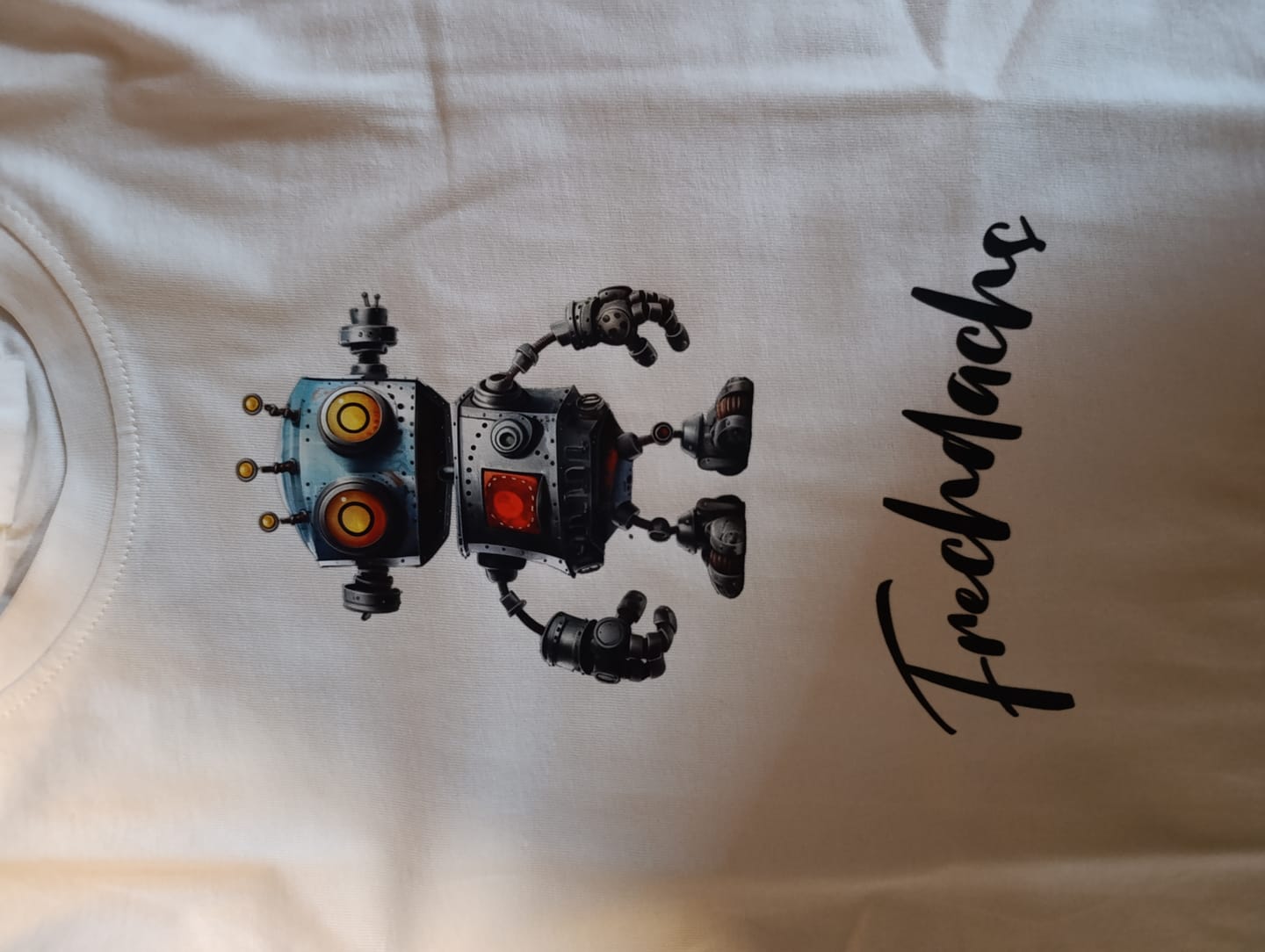 Customer photo review of Bügelbild Roboter Robi