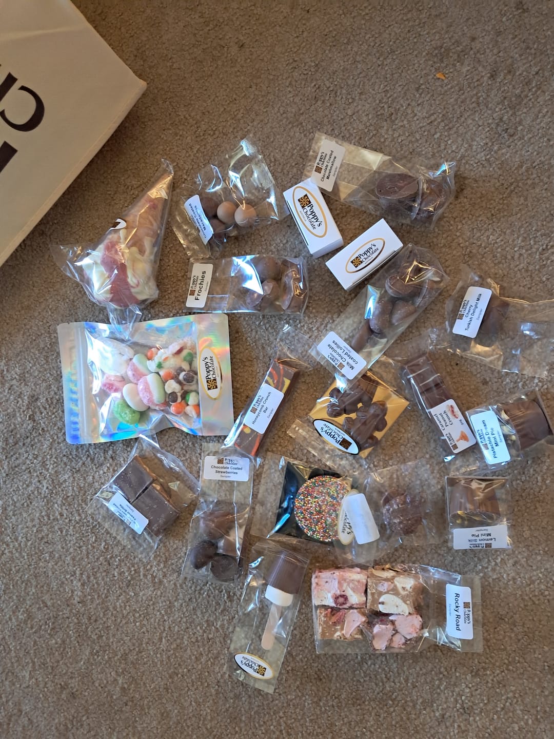 Customer photo review of Poppy's Deluxe Show Bag