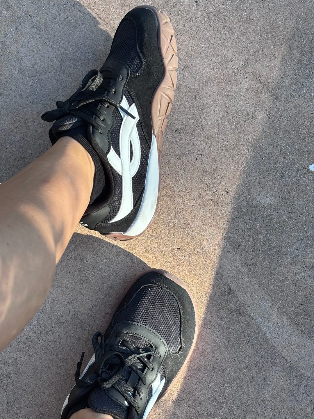 Customer photo review of Hareball - Wide Toe Sneakers