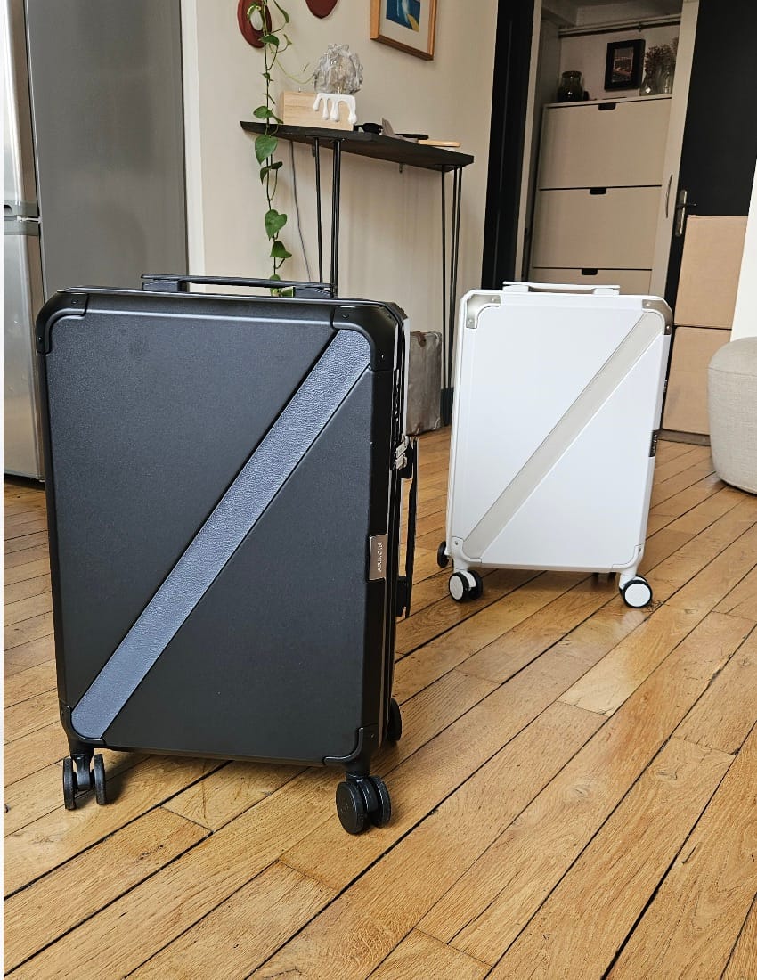 Customer photo review of THE CABIN TRUNK ESSENTIAL