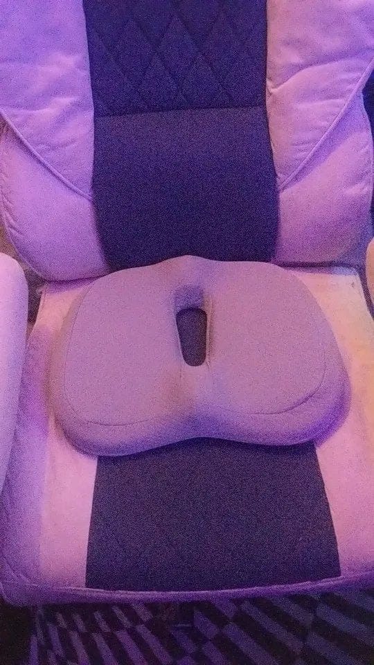 Customer photo review of BOLTHUT™ Memory Foam Seat Cushion — Tailbone & Posture Relief