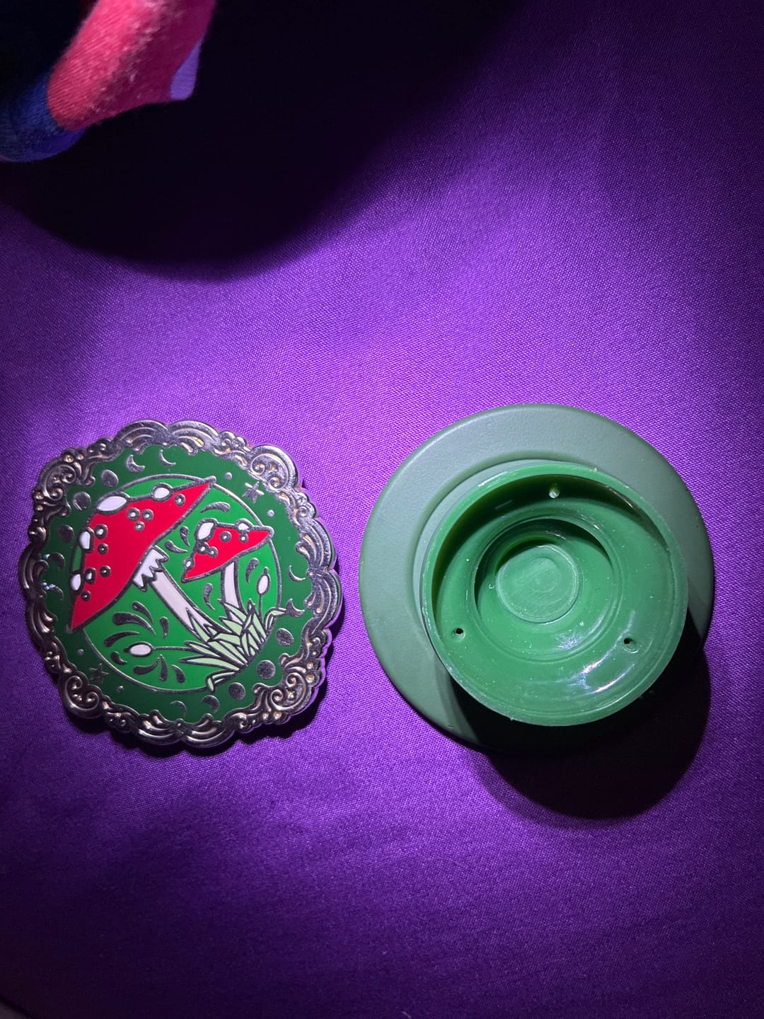 Customer photo review of Wonderland Clingie
