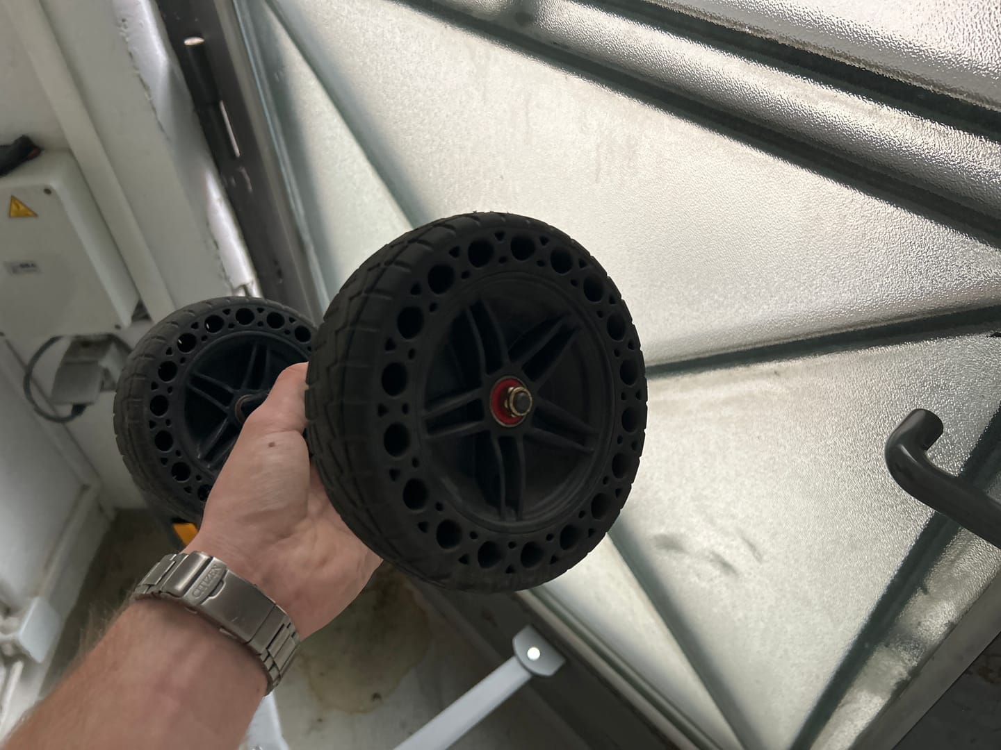 Customer photo review of MEEPO 150 x 50 All Terrain Honeycomb Wheels
