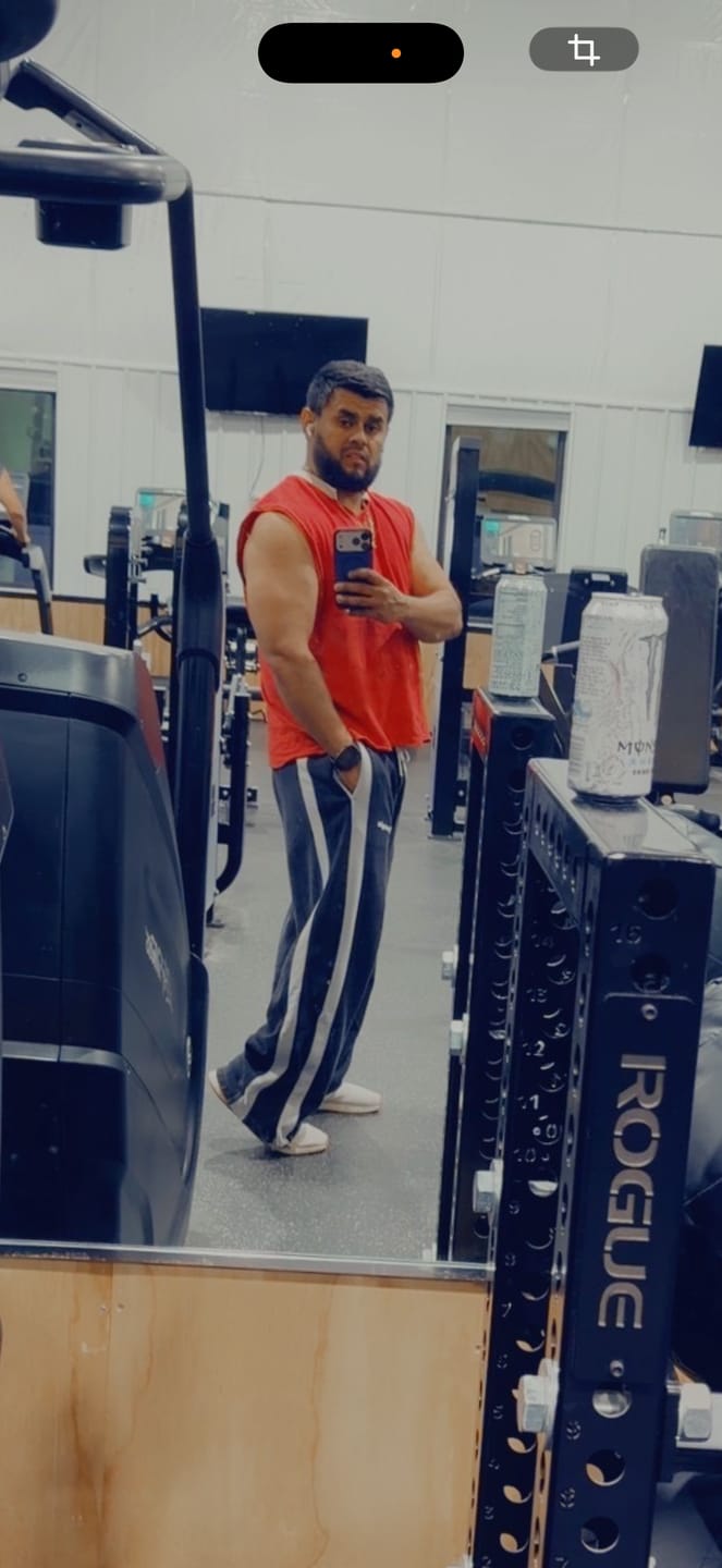 Customer photo review of 2146 - Classic Stripe Sweats