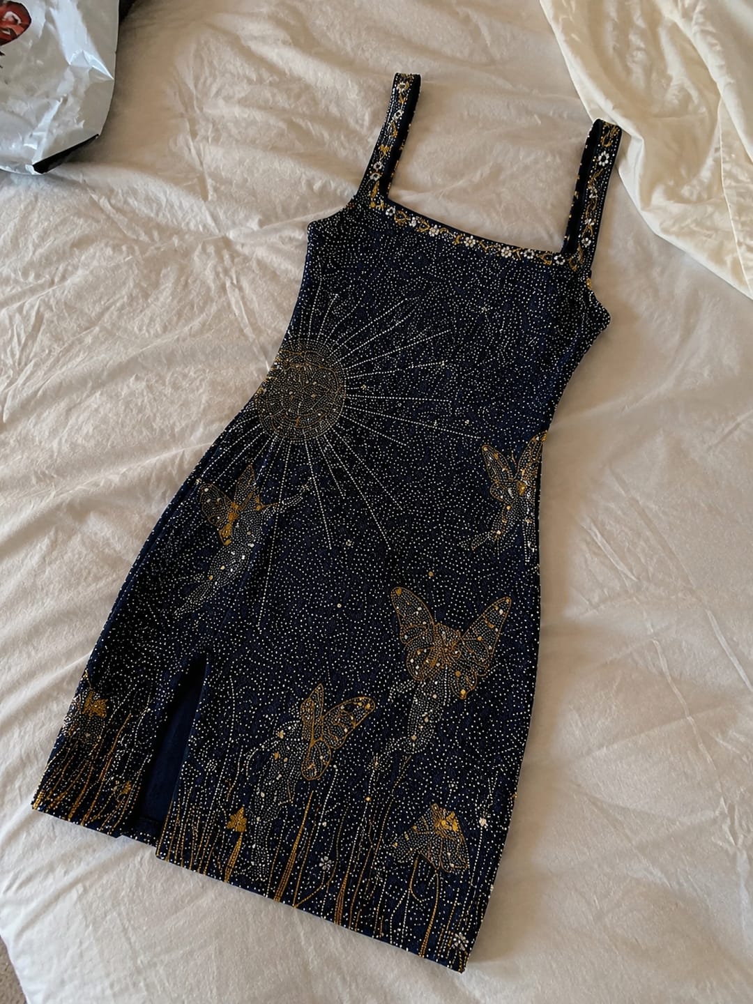 Customer photo review of Işıltılı İnci Kolye Gümüş Renk Zarif Tasarım