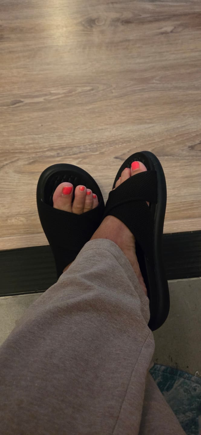 Customer photo review of HappySandals Stockholm