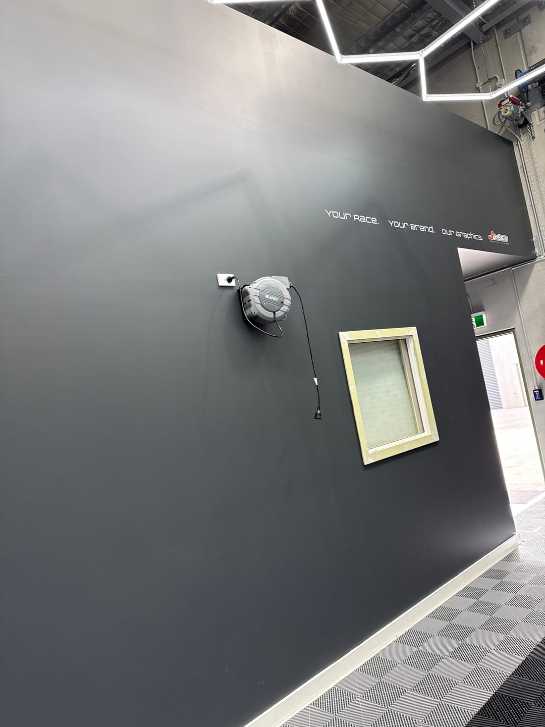Customer photo review of 15m Retractable Extension Cord