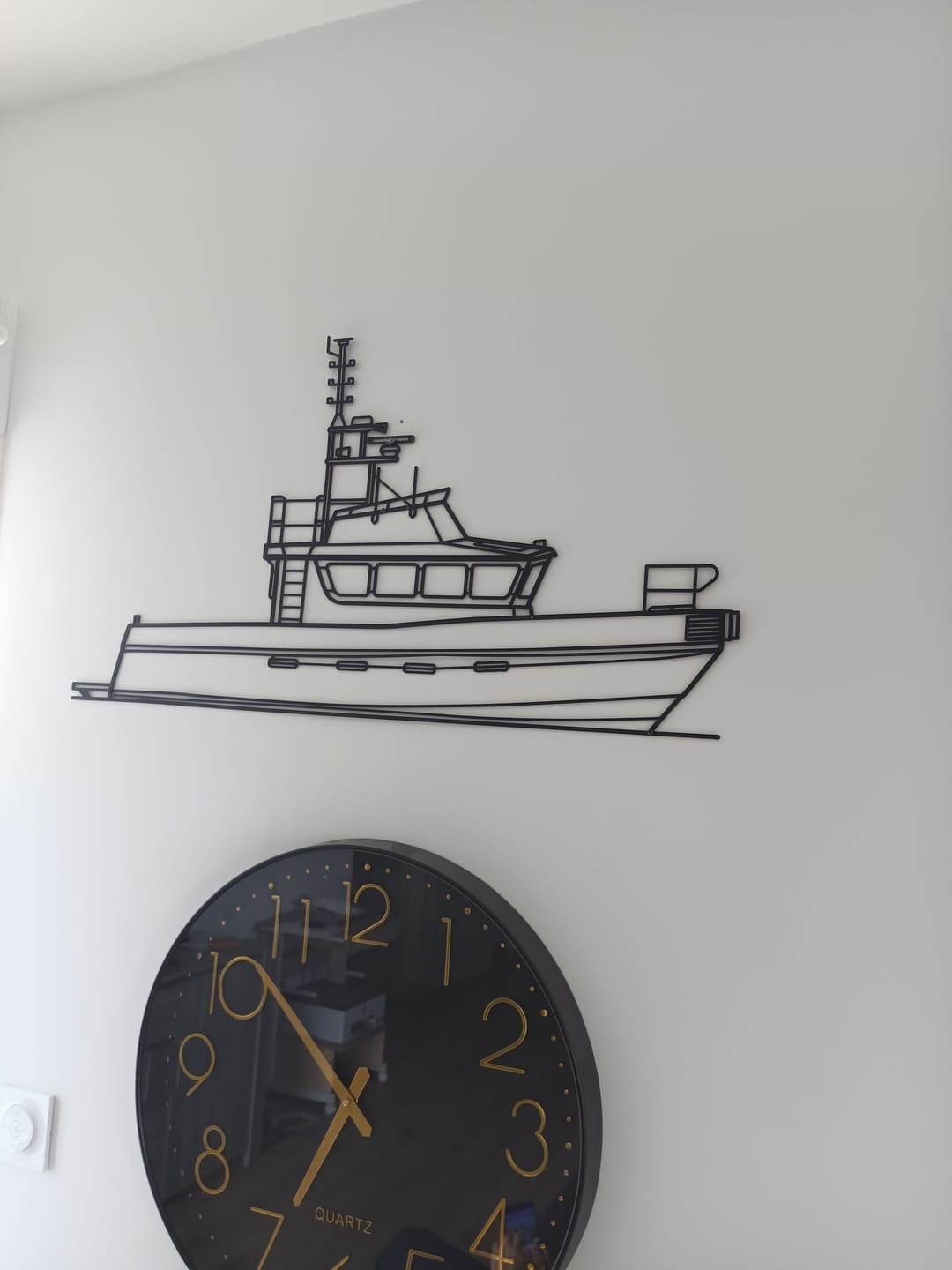 Customer photo review of 15m Silhouette Metal Wall Art