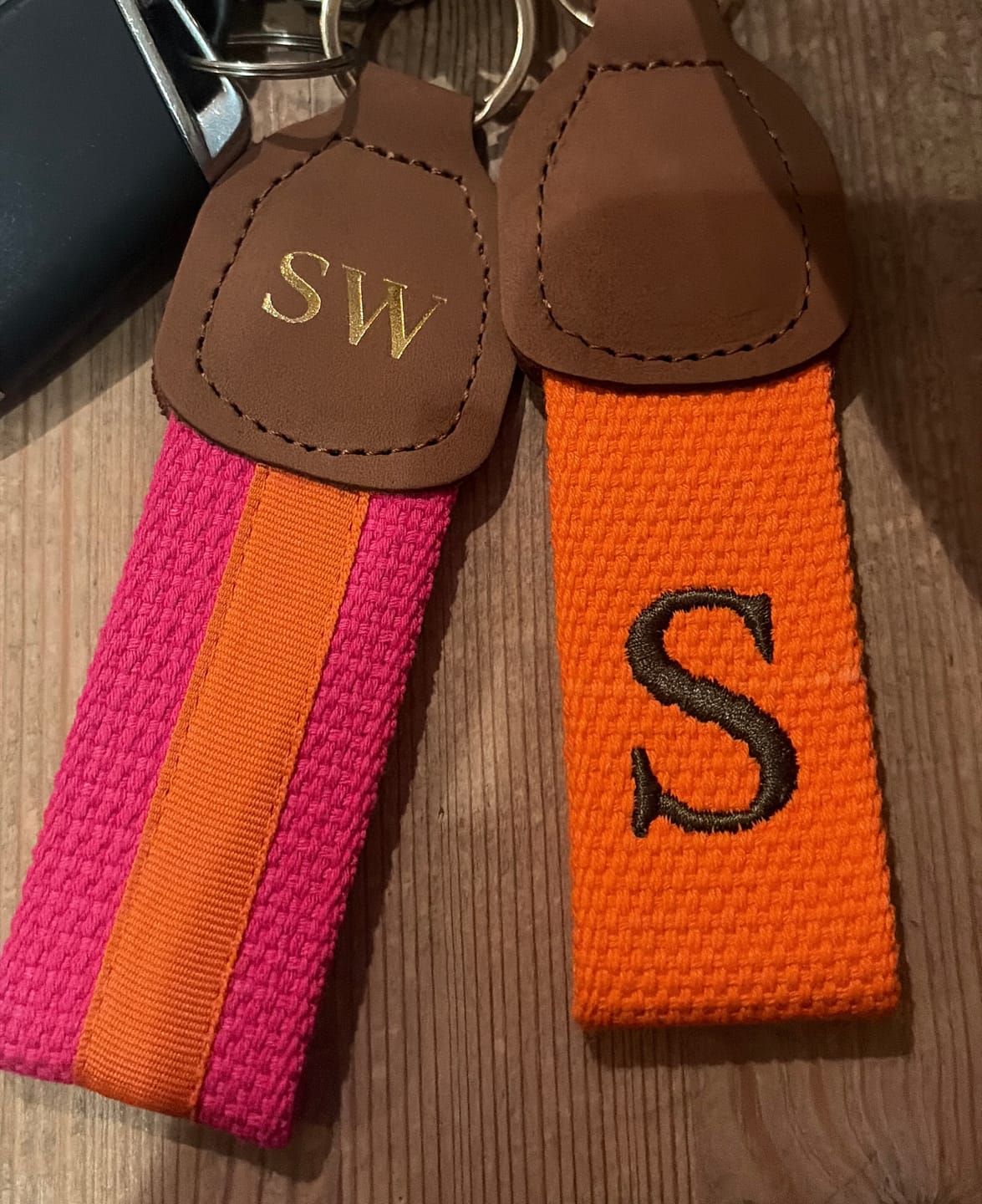 Customer photo review of Schlüsselanhänger STRIPES -DYO-